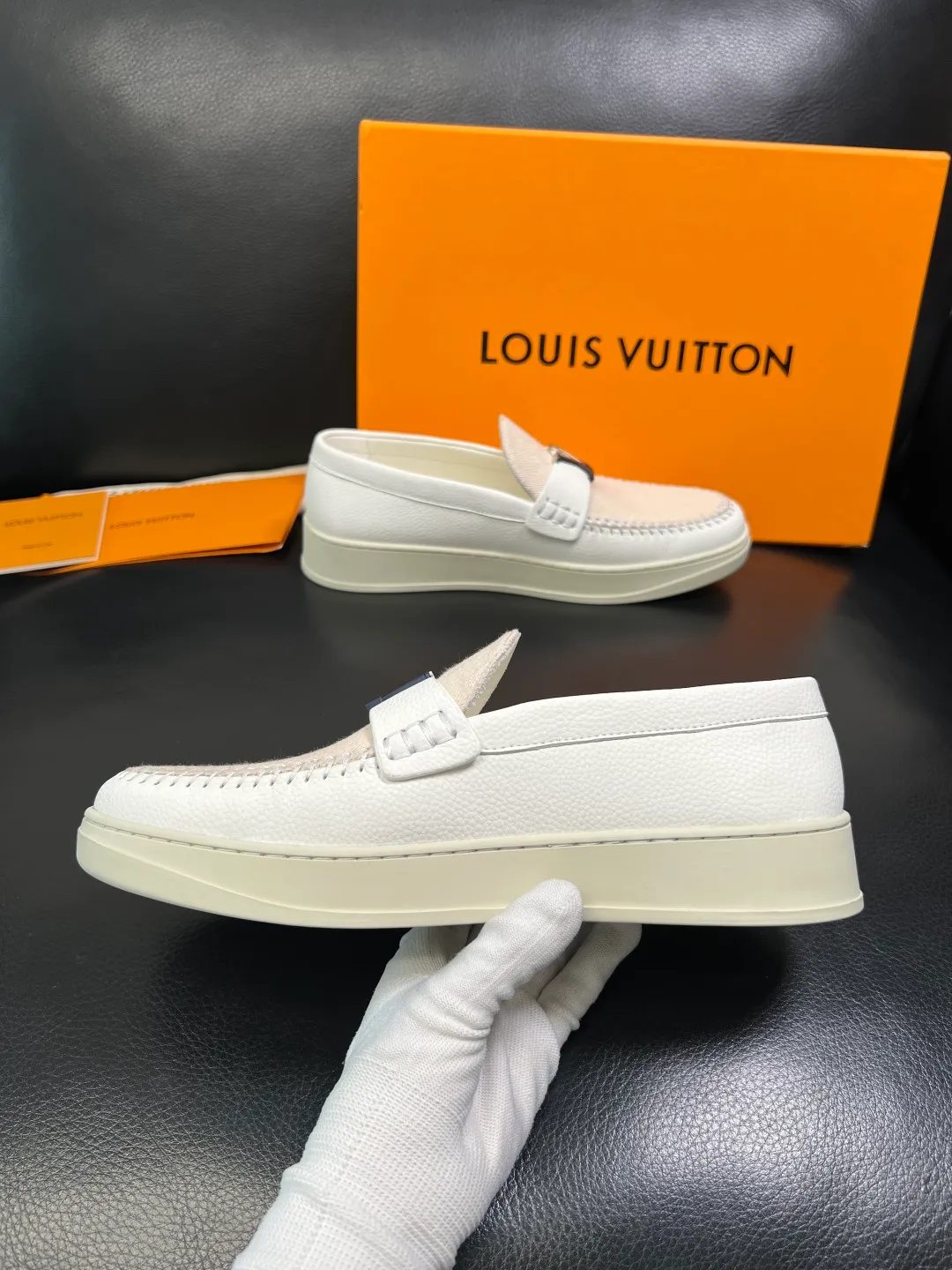 Men's shoes 💰720 Lv high quality top crafts Louis Vuitton, sports sneakers counter synchronization, uppers imported from Italy, high quality splicing colorful complex crafts, imported mesh pads soft and comfortable, soles: original soles specially provided by the original factory, T men's shoes 💰U exclusive movable molded soles super comfortable, original factory single goods, code number 38-44 (customized 45)